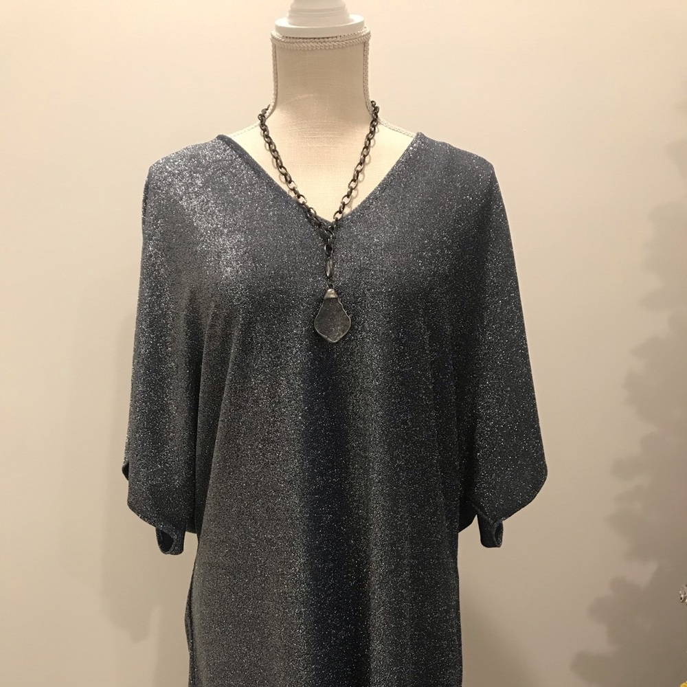 Perfect Holiday Party Dress! Shimmer and Shine! - Picture 2 of 8